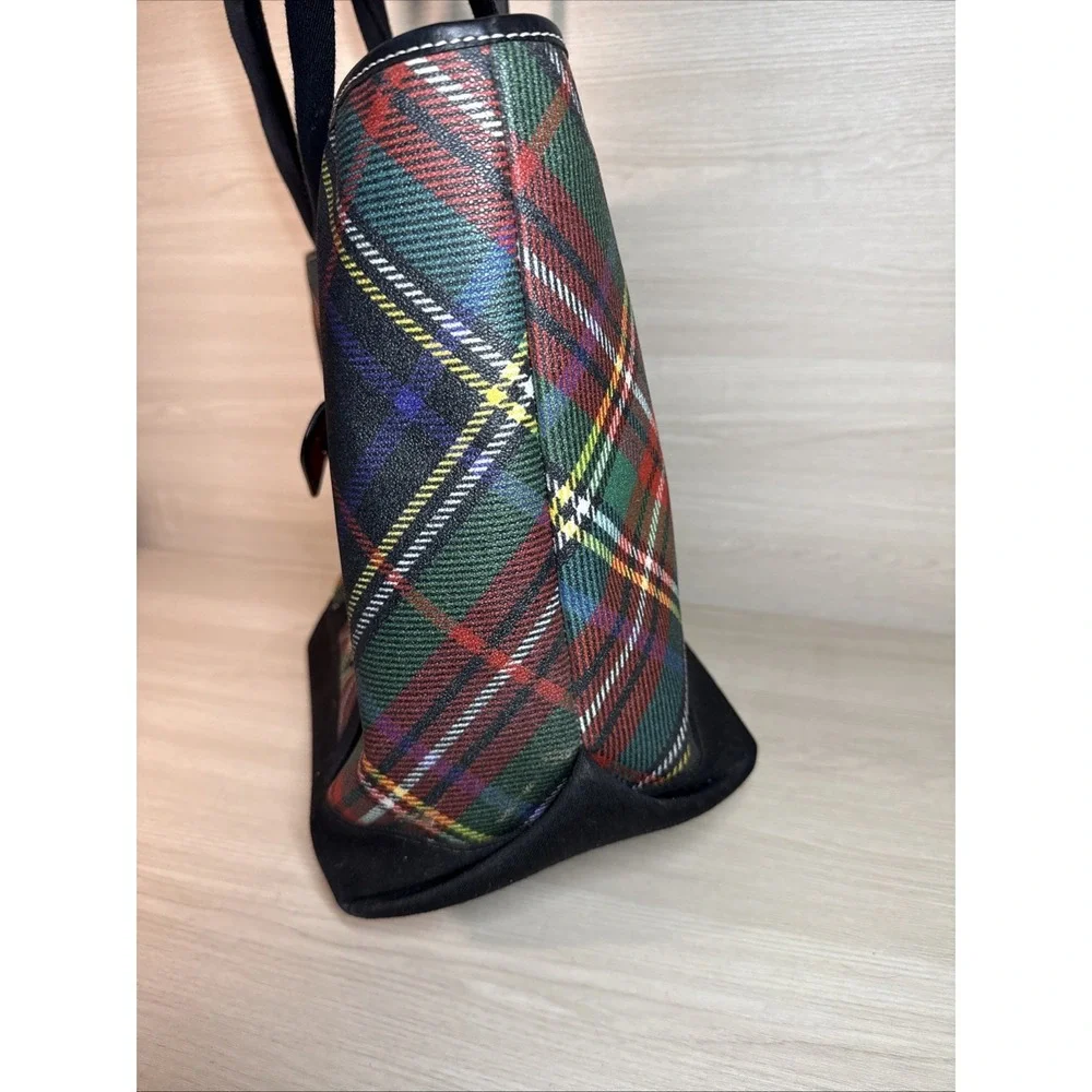 Dooney & Bourke used very